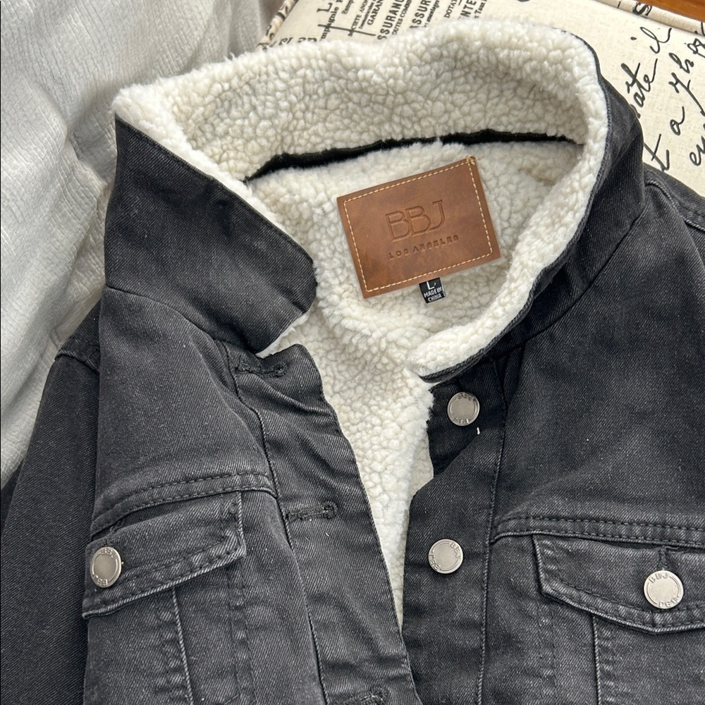 BBJ Women's Black Jean Jacket with Sherpa Lining
